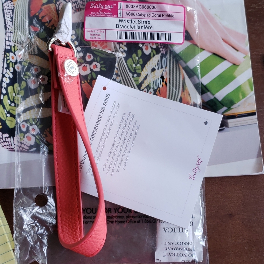 thirty-one Wristlet Strap Calypso Coral